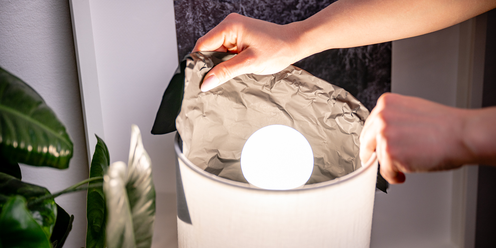 Folia Newell Cinenoir - czarna